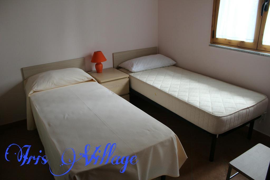 Iris Village San Sostene Екстериор снимка